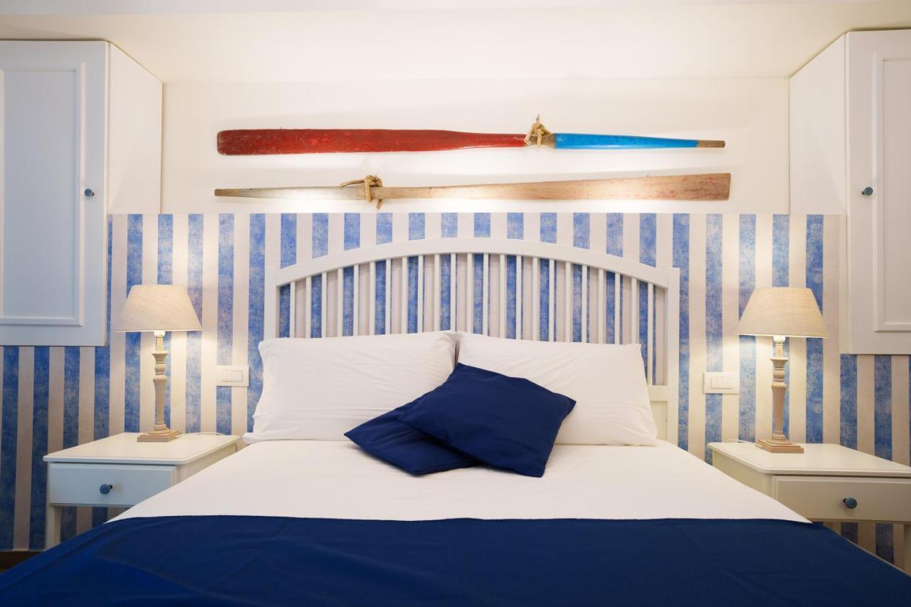 سانتا تيريزا دي ريفا Quattro Torri B&B المظهر الخارجي الصورة