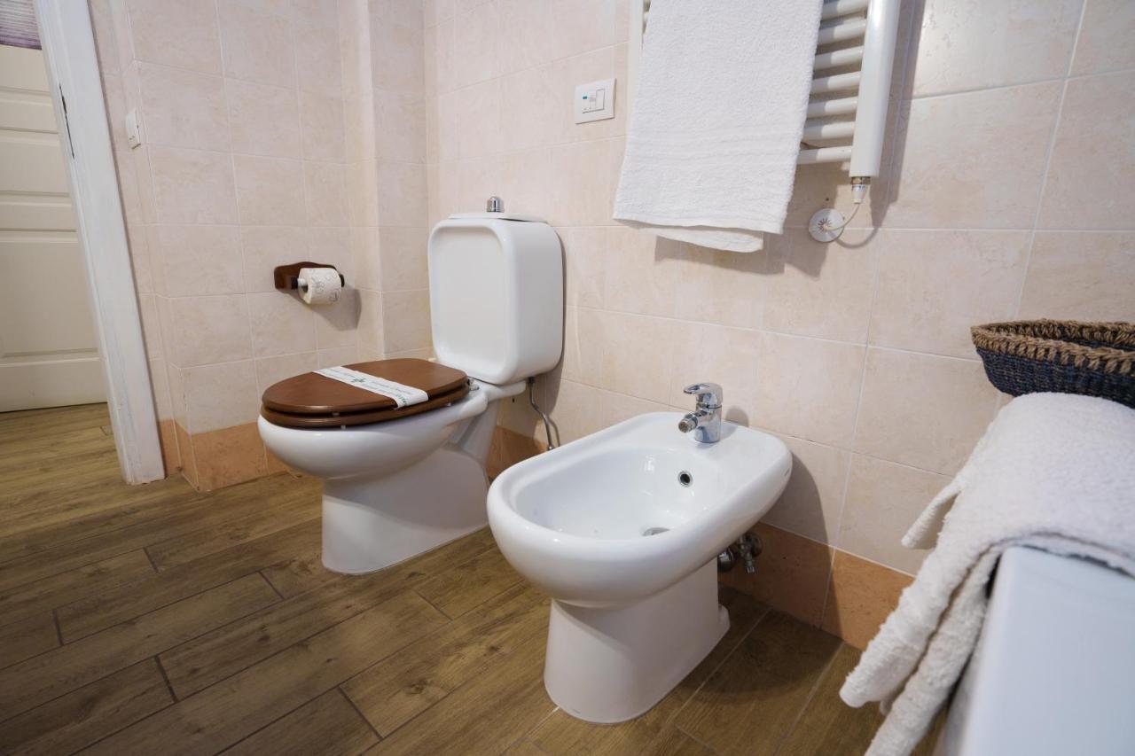 سانتا تيريزا دي ريفا Quattro Torri B&B المظهر الخارجي الصورة