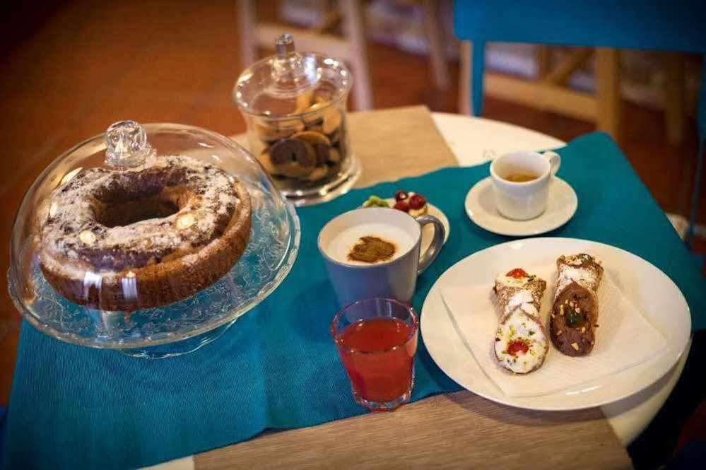 سانتا تيريزا دي ريفا Quattro Torri B&B المظهر الخارجي الصورة